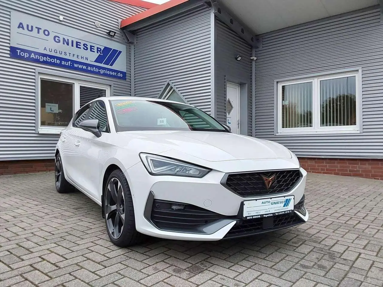 Photo 1 : Cupra Leon 2023 Petrol