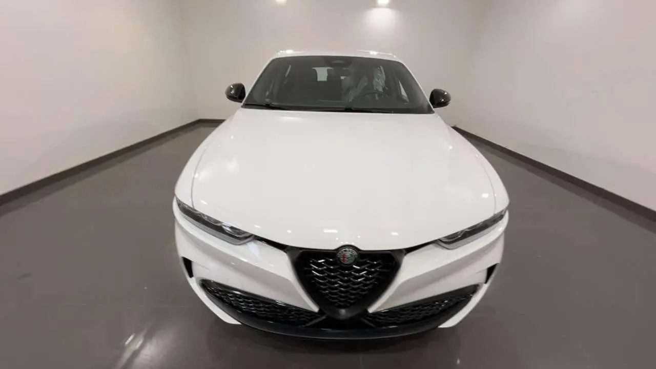 Photo 1 : Alfa Romeo Tonale 2024 Diesel