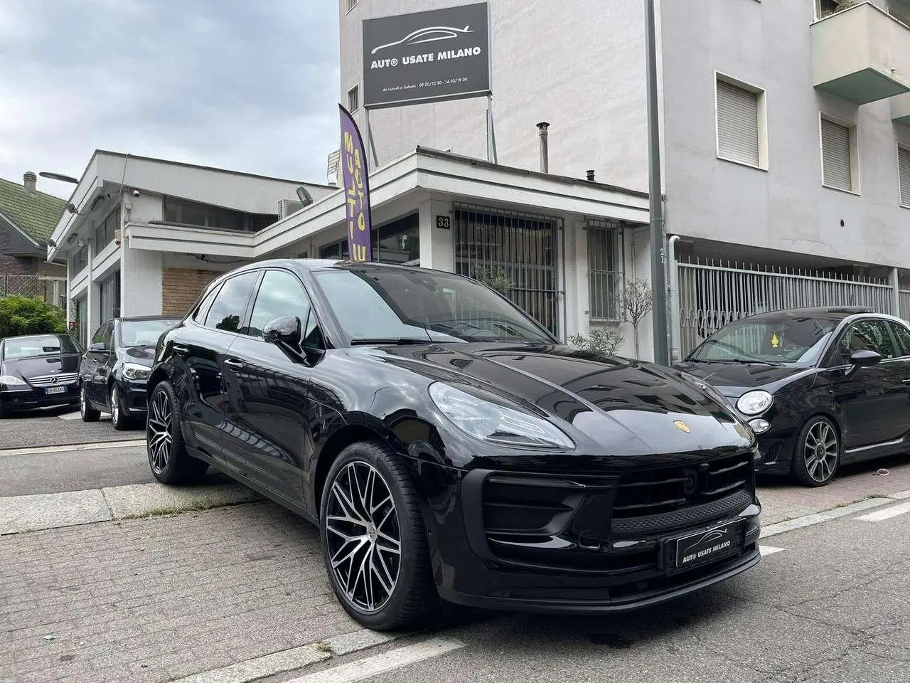 Photo 1 : Porsche Macan 2022 Petrol