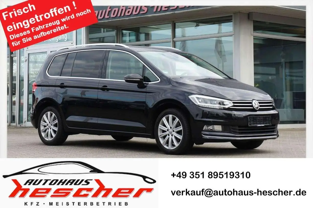 Photo 1 : Volkswagen Touran 2016 Petrol