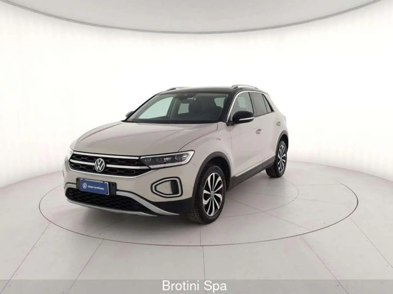 Photo 1 : Volkswagen T-roc 2022 Diesel