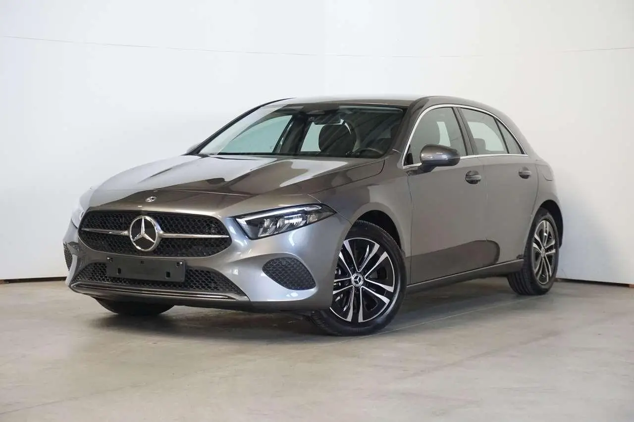 Photo 1 : Mercedes-benz Classe A 2023 Hybride