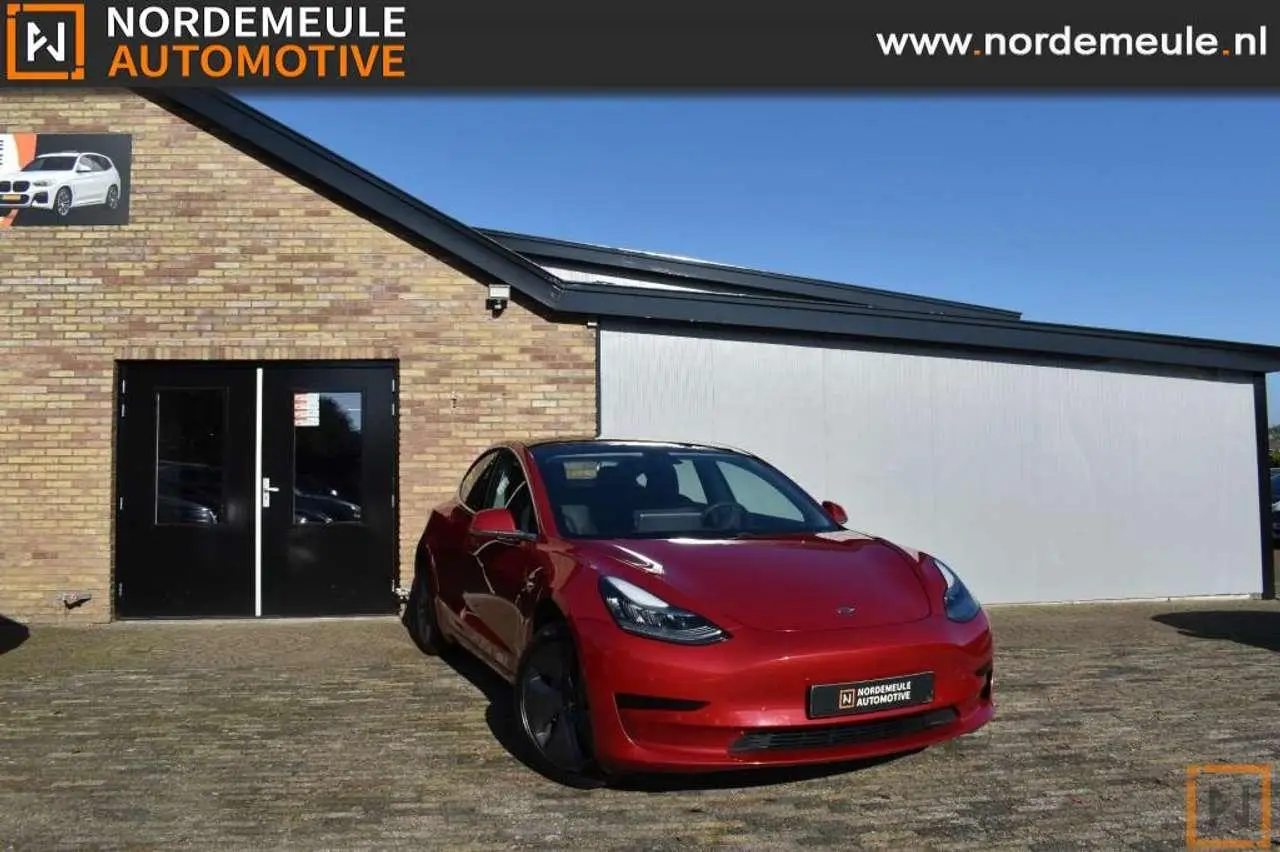 Photo 1 : Tesla Model 3 2019 Électrique