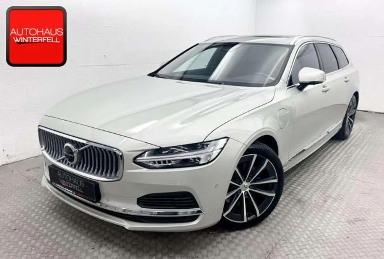 Photo 1 : Volvo V90 2021 Petrol