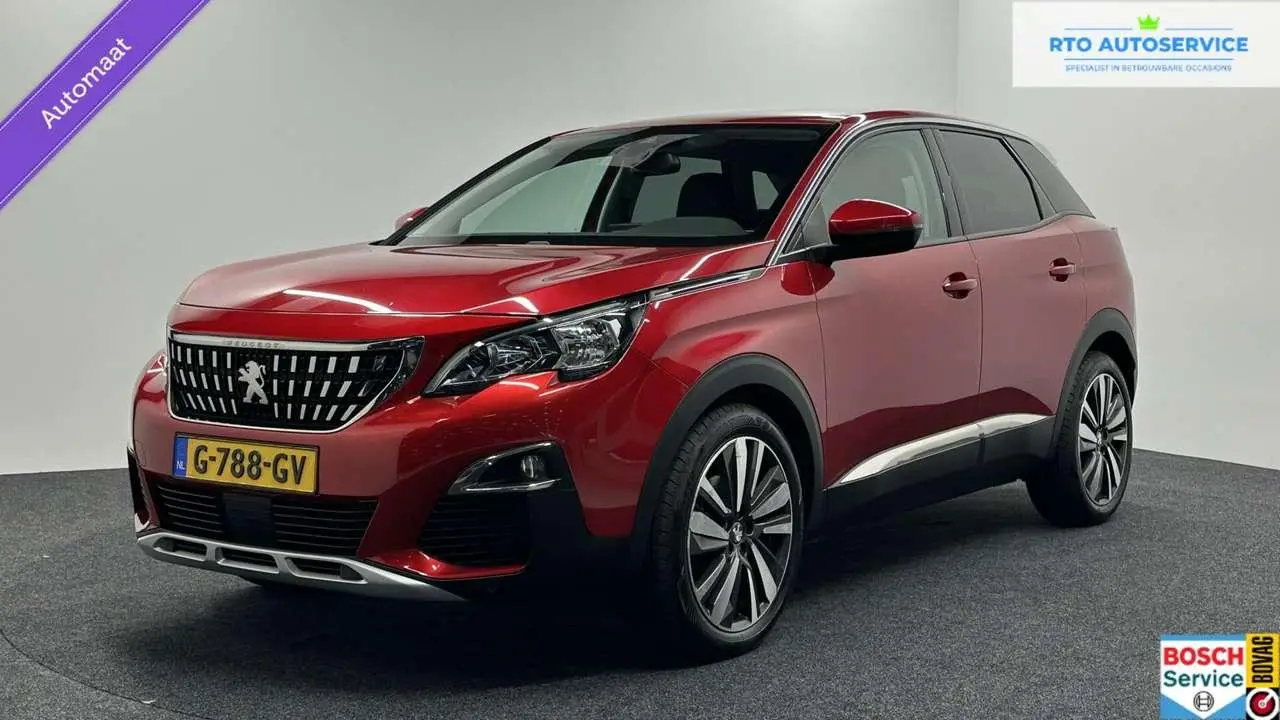 Photo 1 : Peugeot 3008 2019 Essence