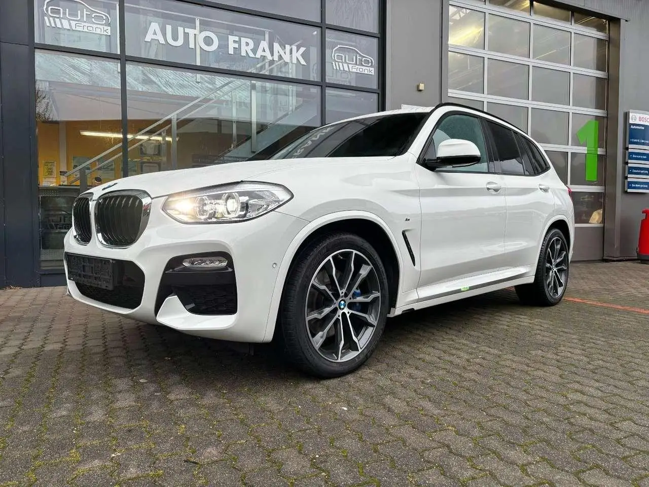 Photo 1 : Bmw X3 2020 Petrol