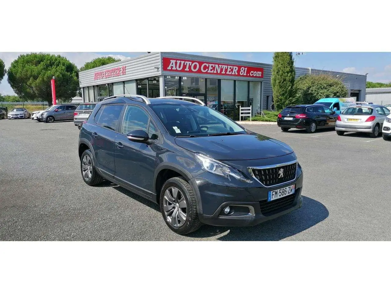 Photo 1 : Peugeot 2008 2019 Petrol