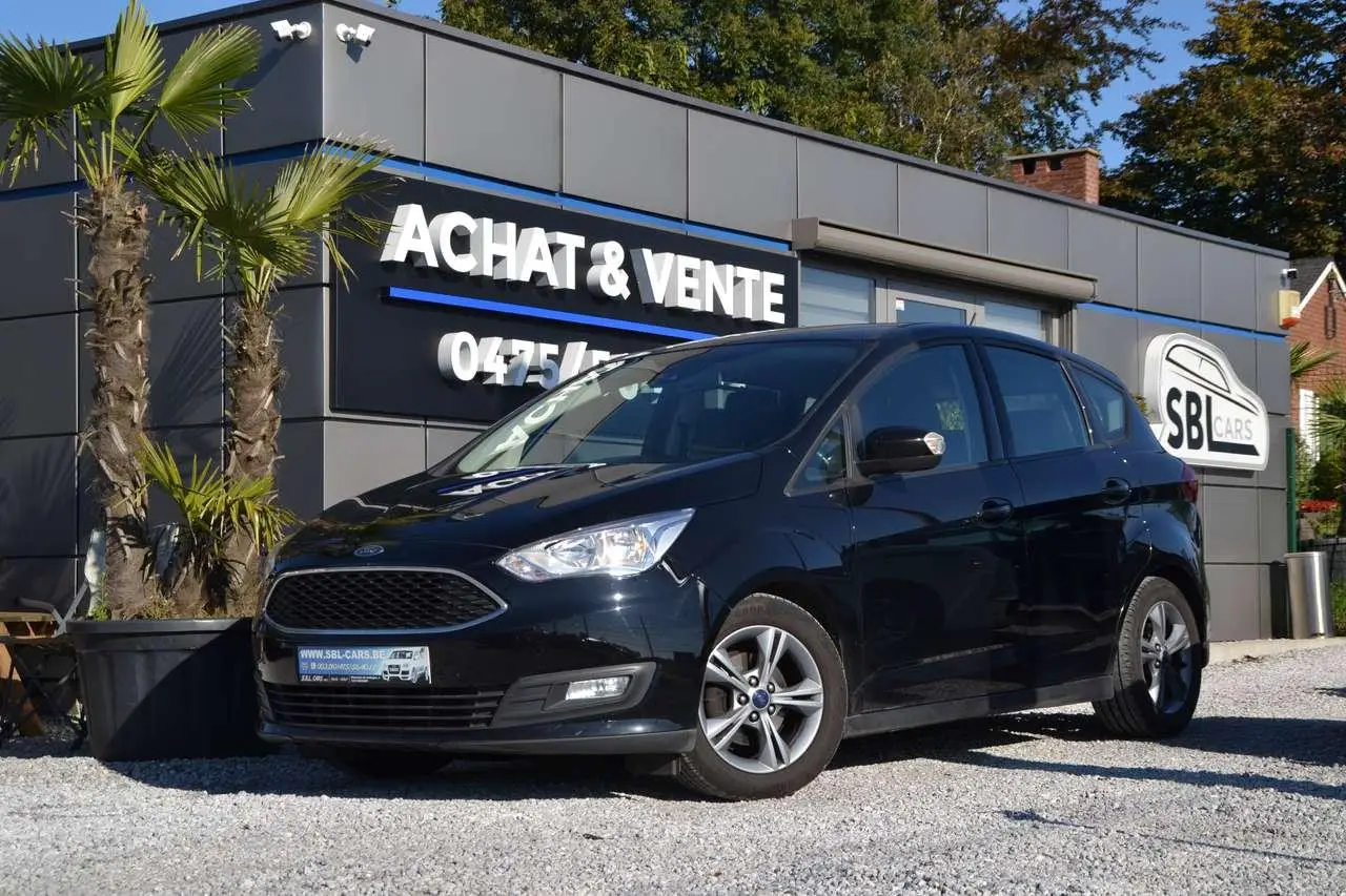 Photo 1 : Ford C-max 2018 Essence