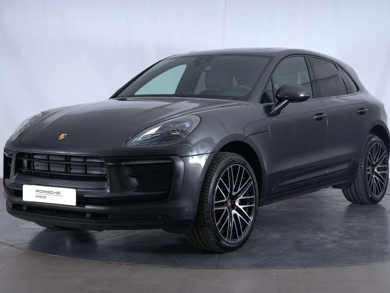 Photo 1 : Porsche Macan 2024 Essence