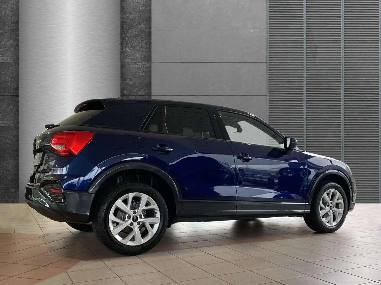 Photo 1 : Audi Q2 2024 Diesel