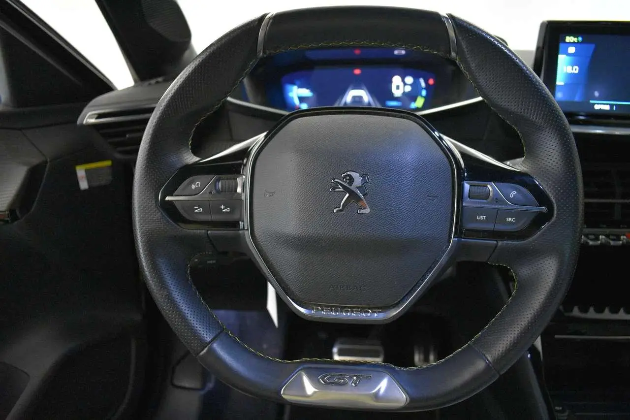 Photo 1 : Peugeot 208 2020 Électrique