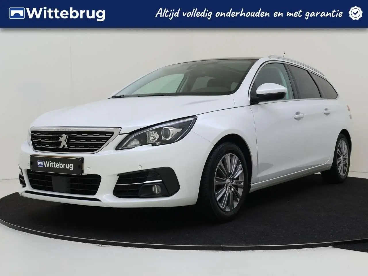 Photo 1 : Peugeot 308 2020 Petrol