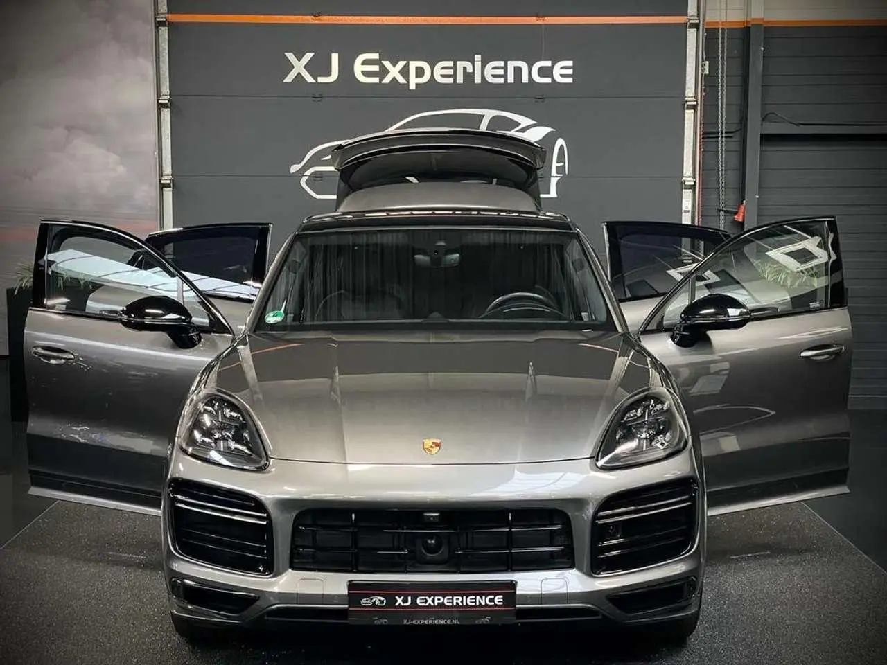 Photo 1 : Porsche Cayenne 2020 Hybrid