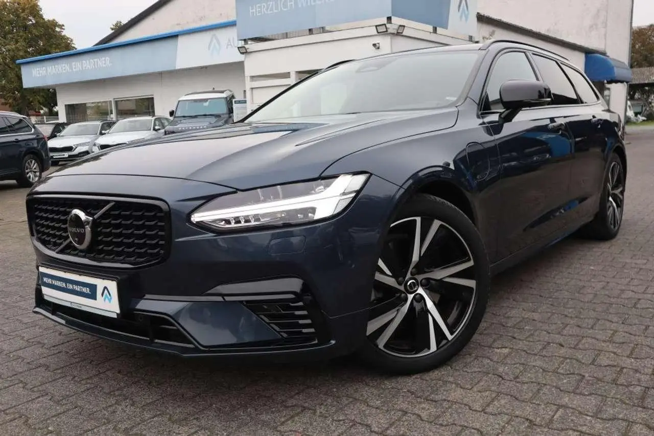 Photo 1 : Volvo V90 2021 Hybride