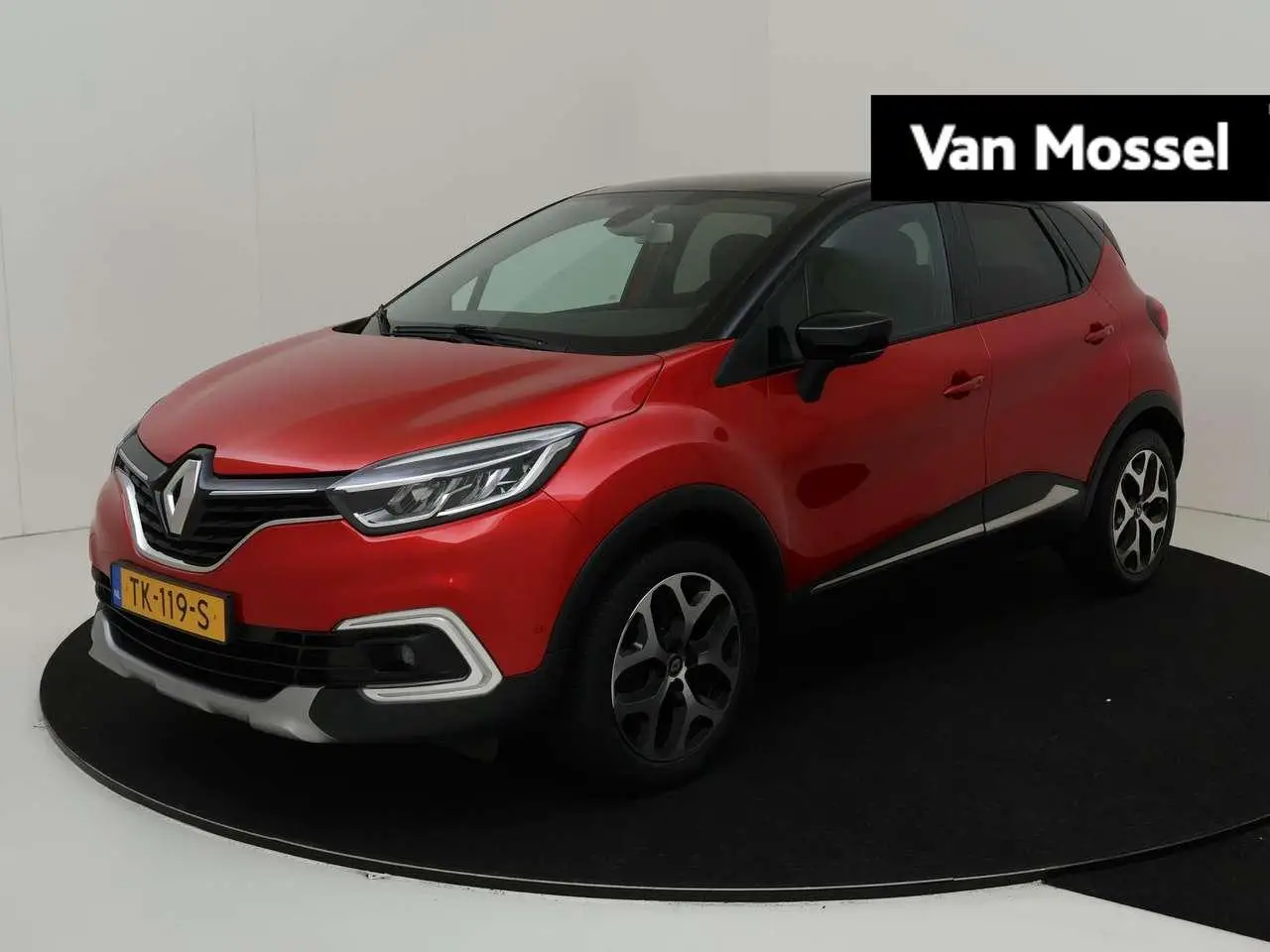 Photo 1 : Renault Captur 2018 Petrol