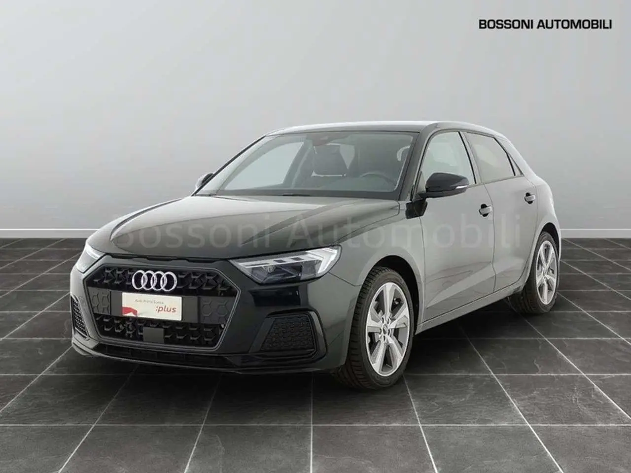 Photo 1 : Audi A1 2023 Essence