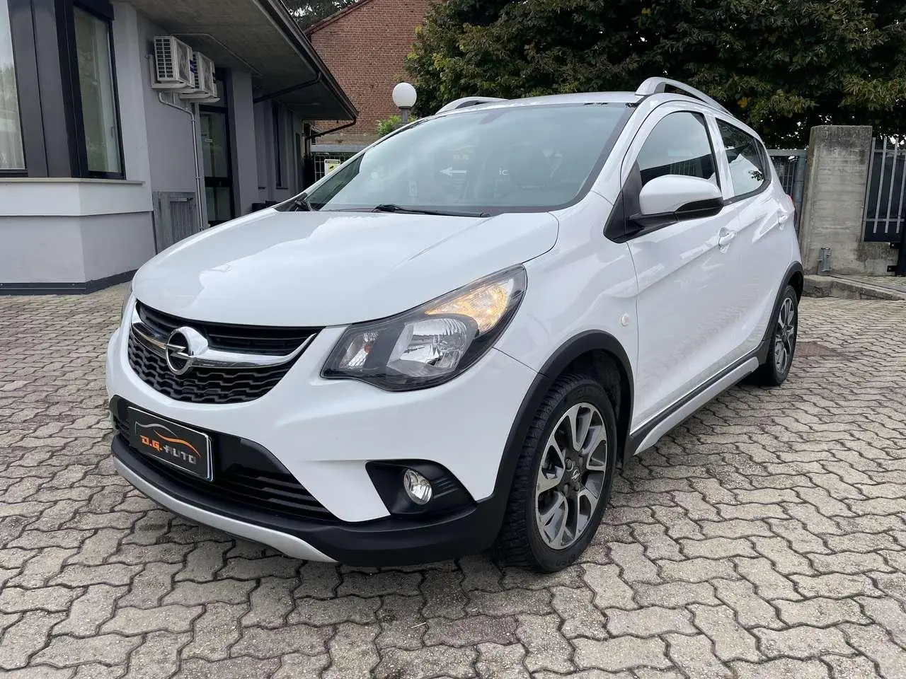 Photo 1 : Opel Karl 2019 Petrol