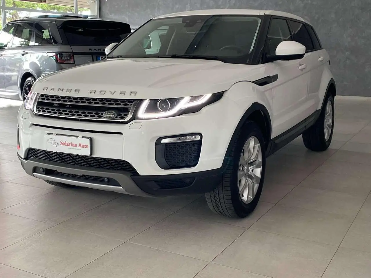 Photo 1 : Land Rover Range Rover Evoque 2019 Diesel