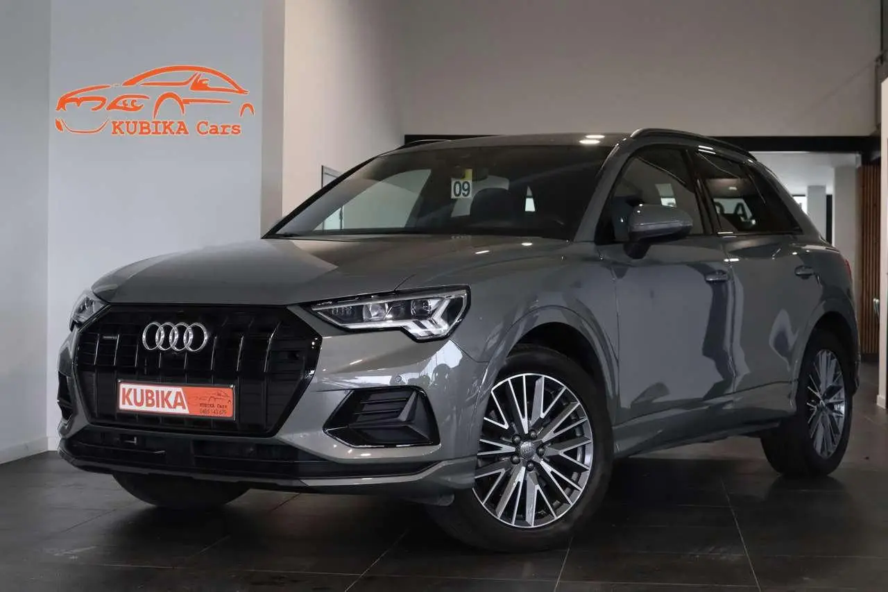 Photo 1 : Audi Q3 2019 Essence