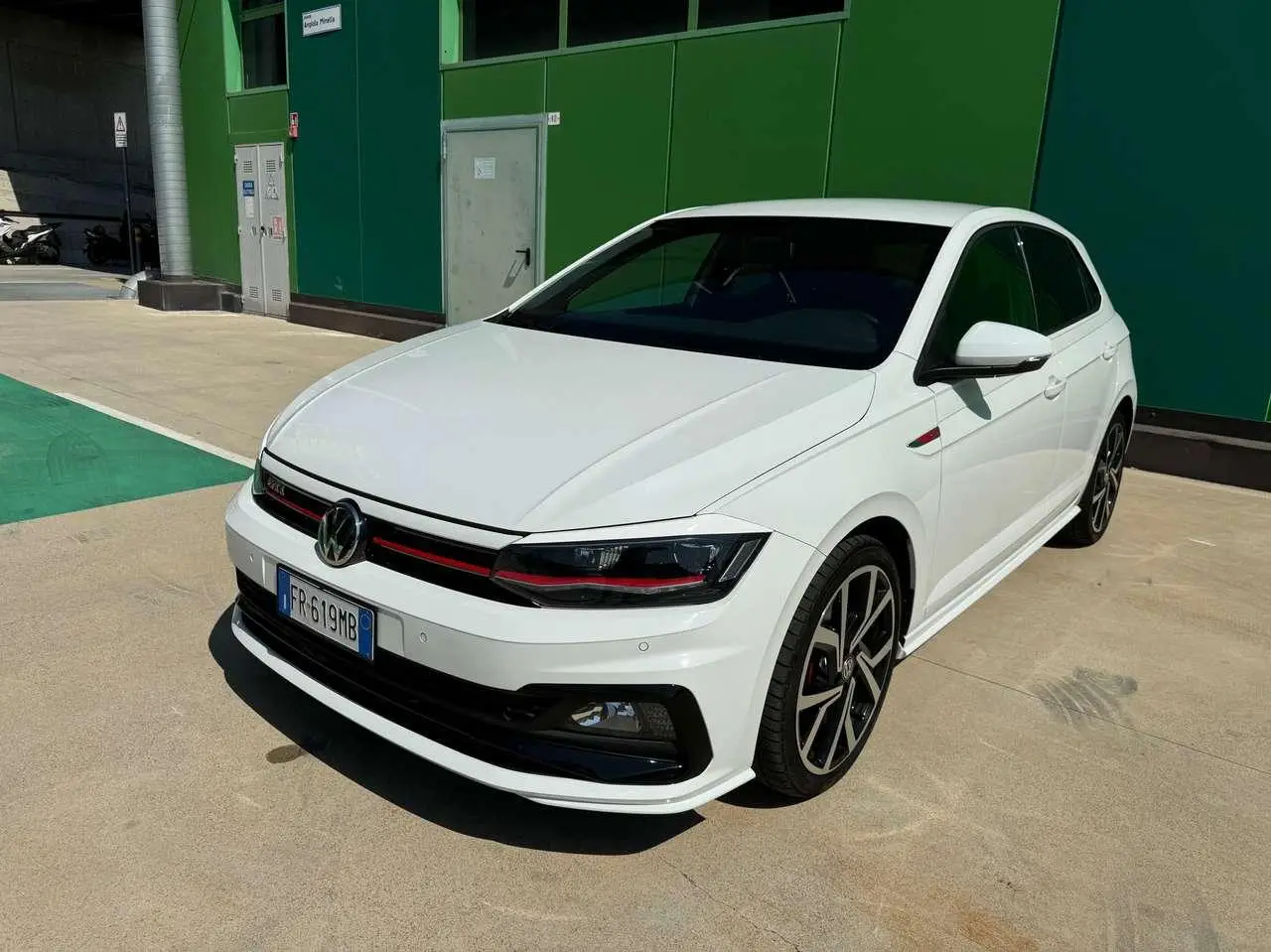 Photo 1 : Volkswagen Polo 2019 Essence