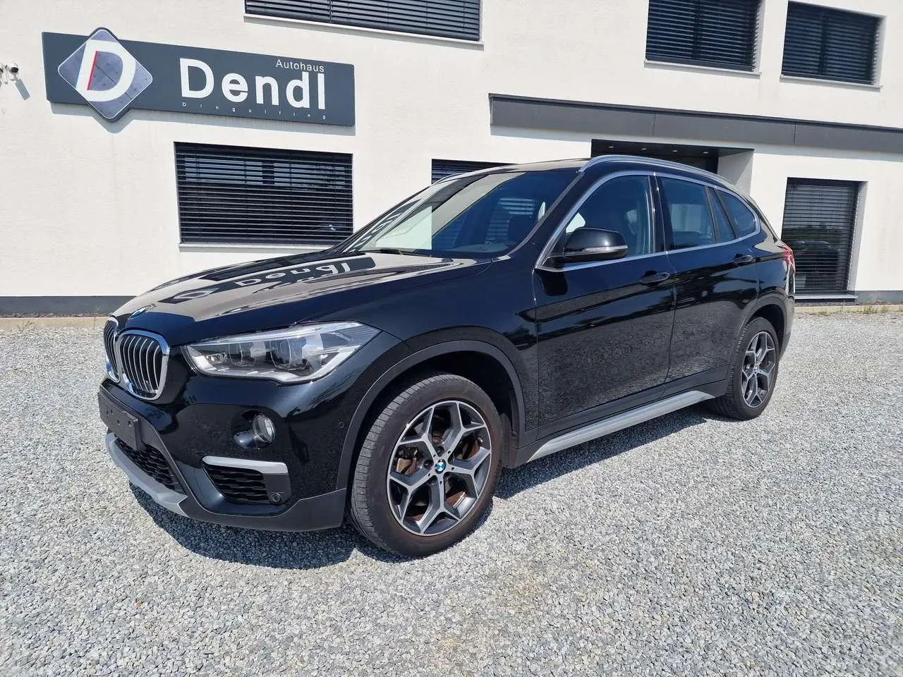 Photo 1 : Bmw X1 2017 Essence