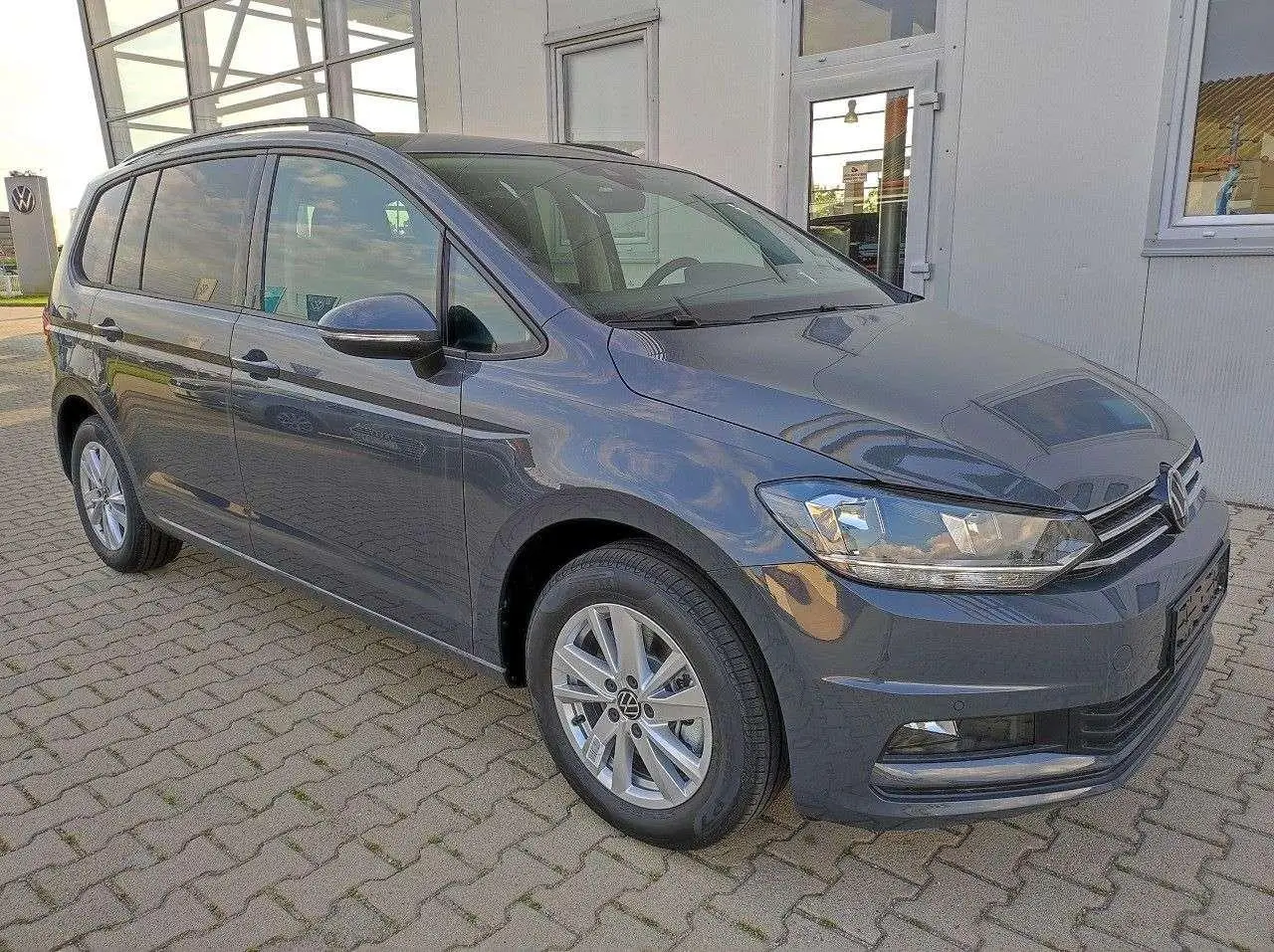 Photo 1 : Volkswagen Touran 2024 Diesel