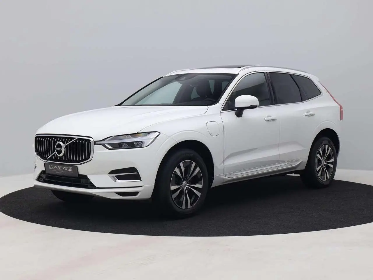 Photo 1 : Volvo Xc60 2020 Hybride