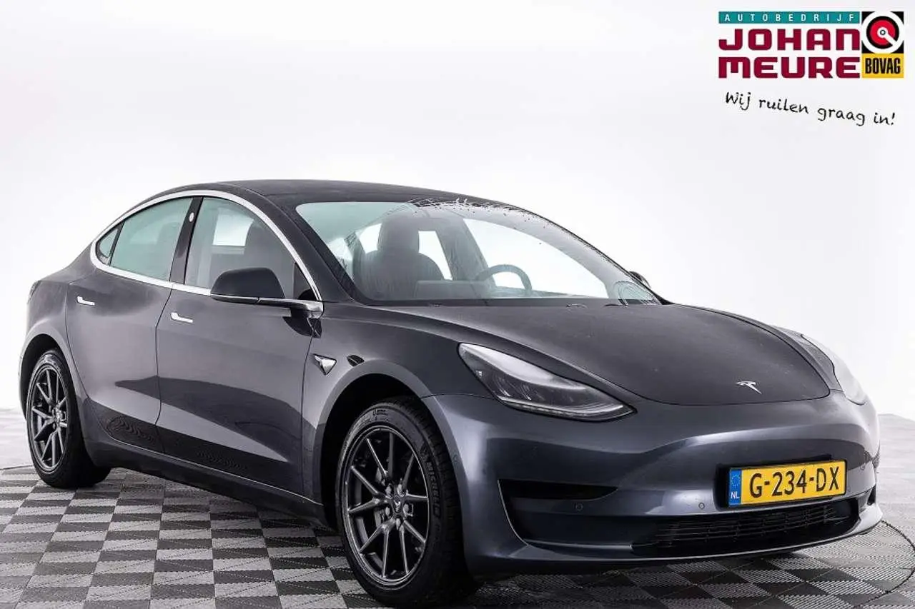 Photo 1 : Tesla Model 3 2019 Electric