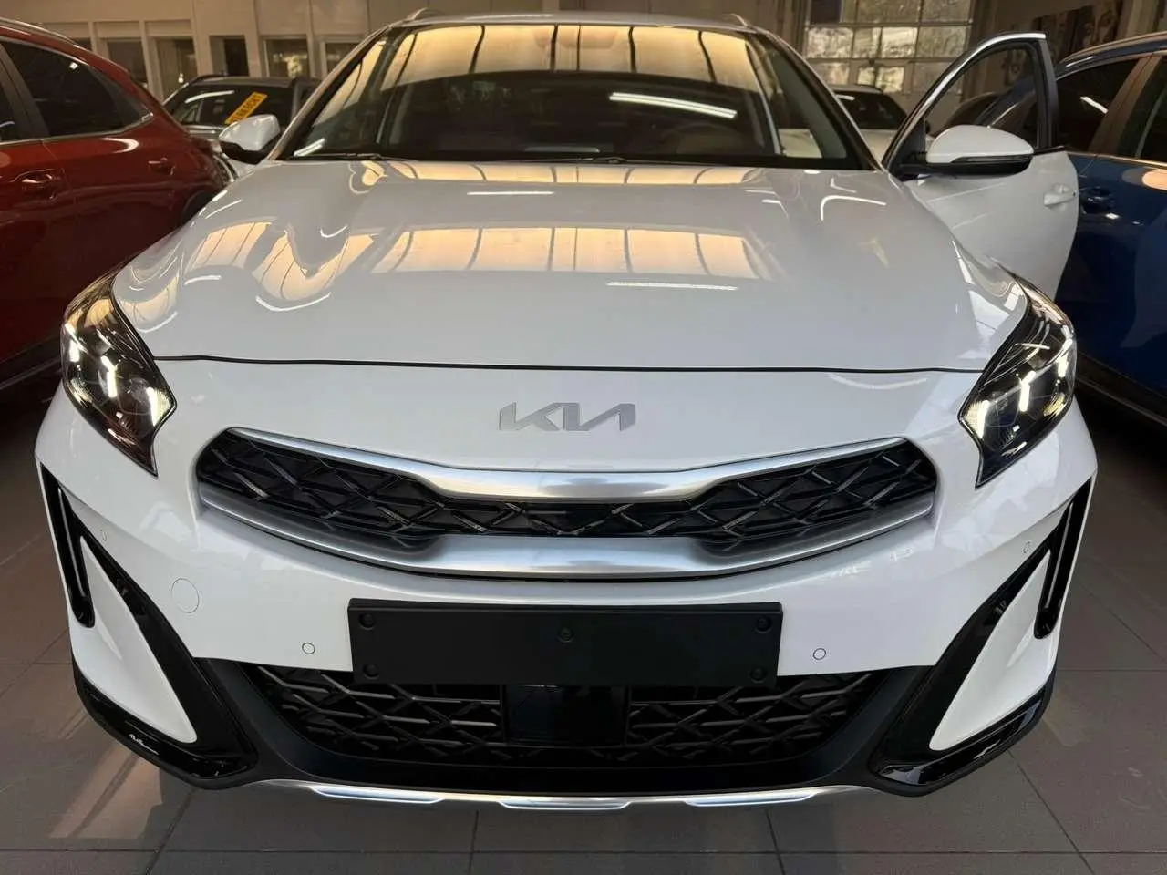 Photo 1 : Kia Xceed 2024 Hybride