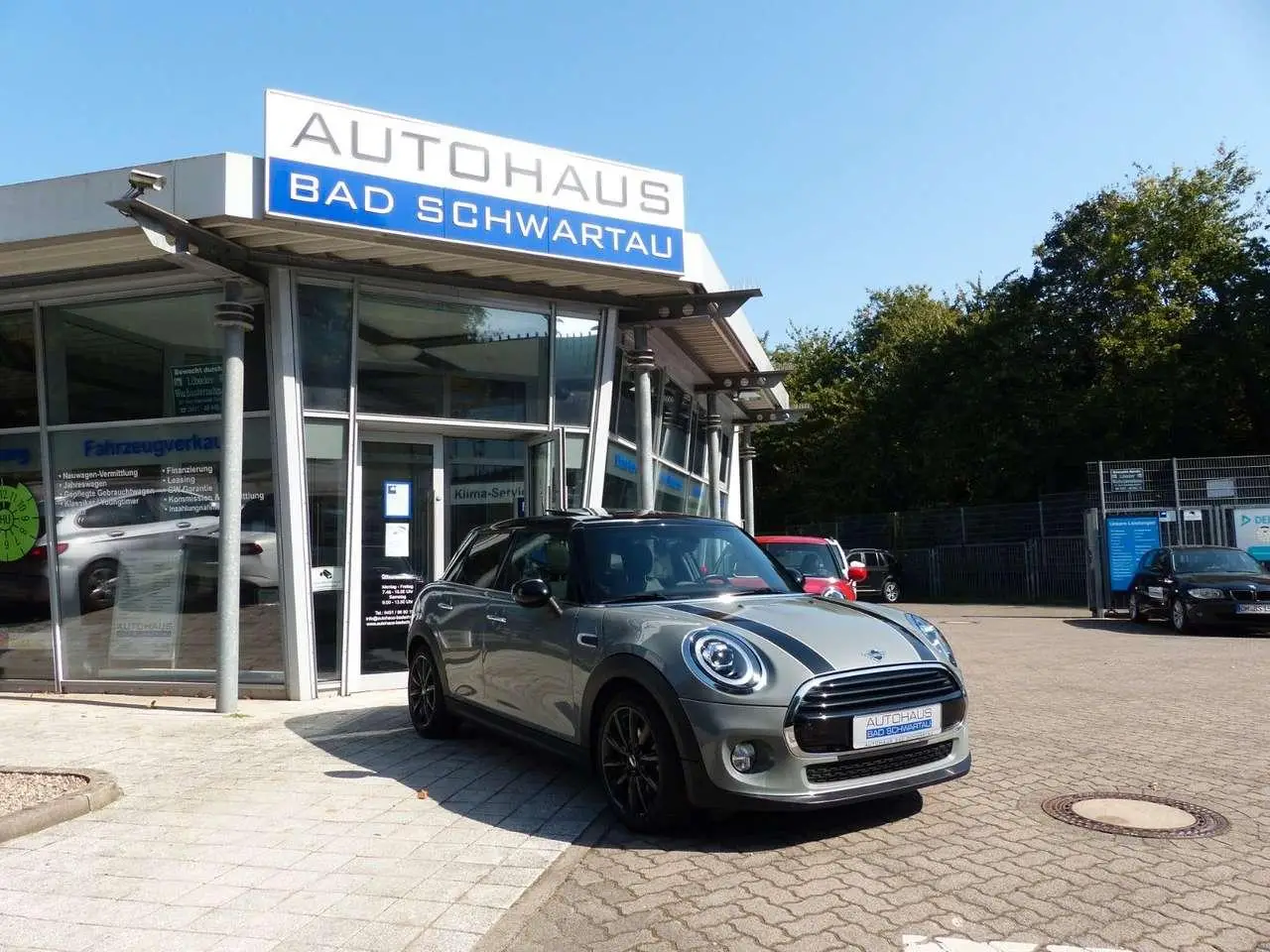 Photo 1 : Mini Cooper 2018 Petrol