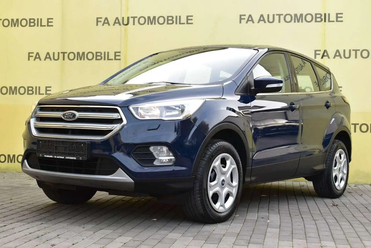 Photo 1 : Ford Kuga 2019 Petrol