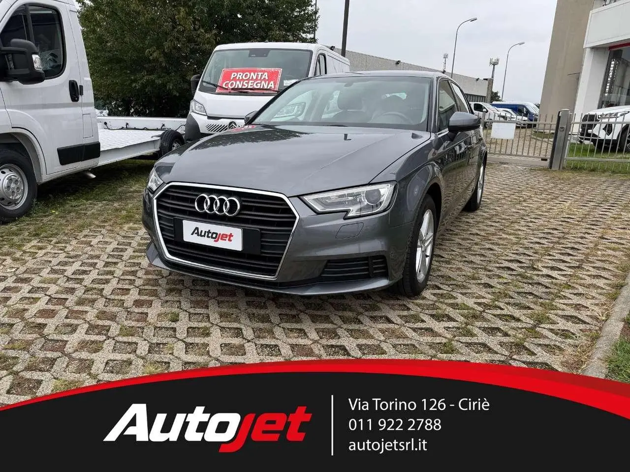 Photo 1 : Audi A3 2019 Petrol