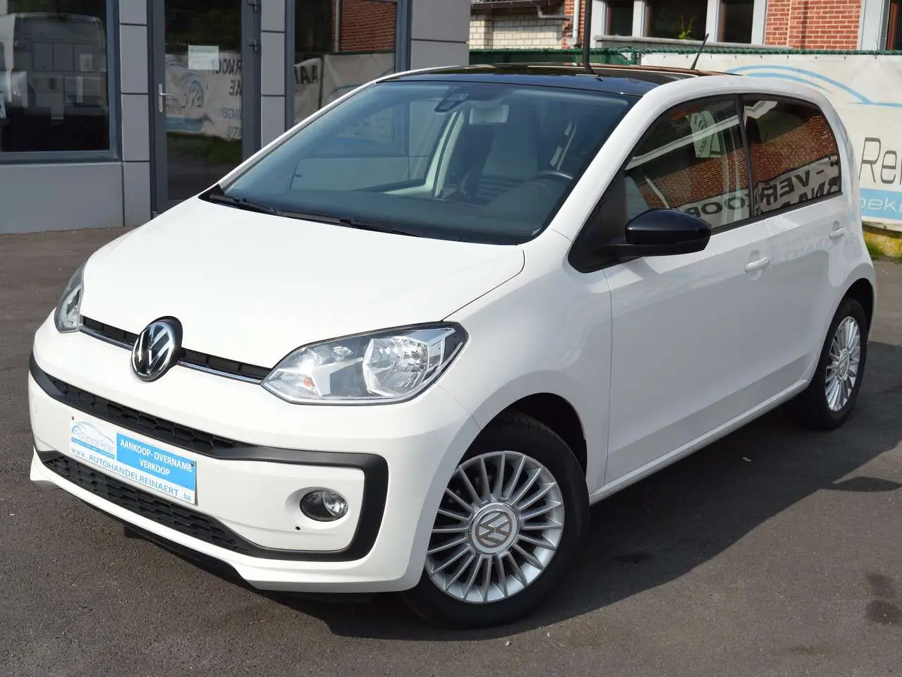 Photo 1 : Volkswagen Up! 2018 Petrol