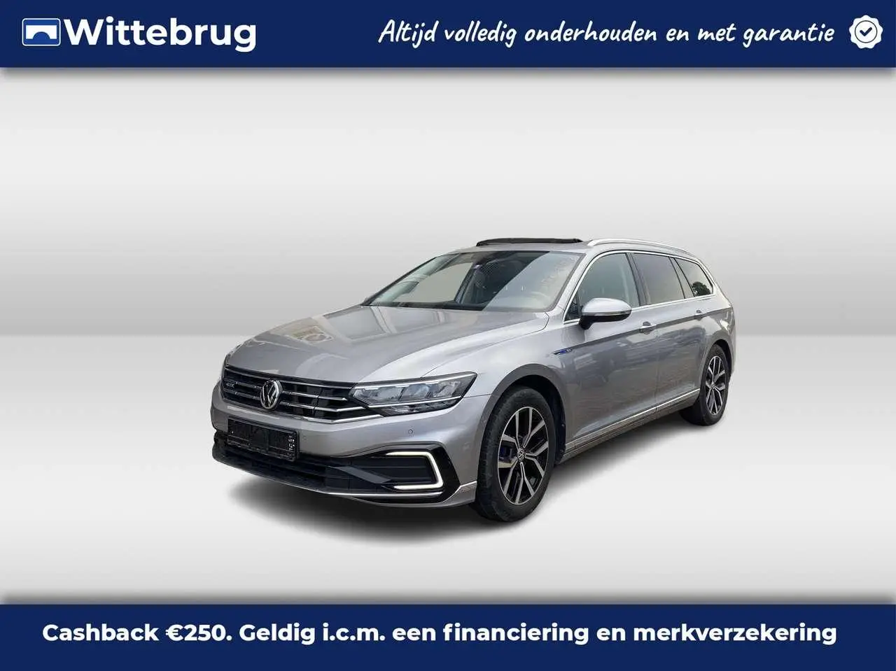 Photo 1 : Volkswagen Passat 2020 Hybrid