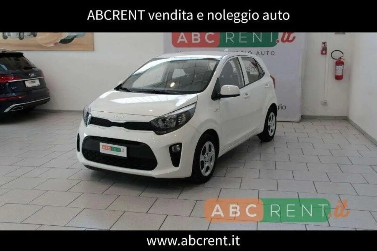 Photo 1 : Kia Picanto 2023 Essence