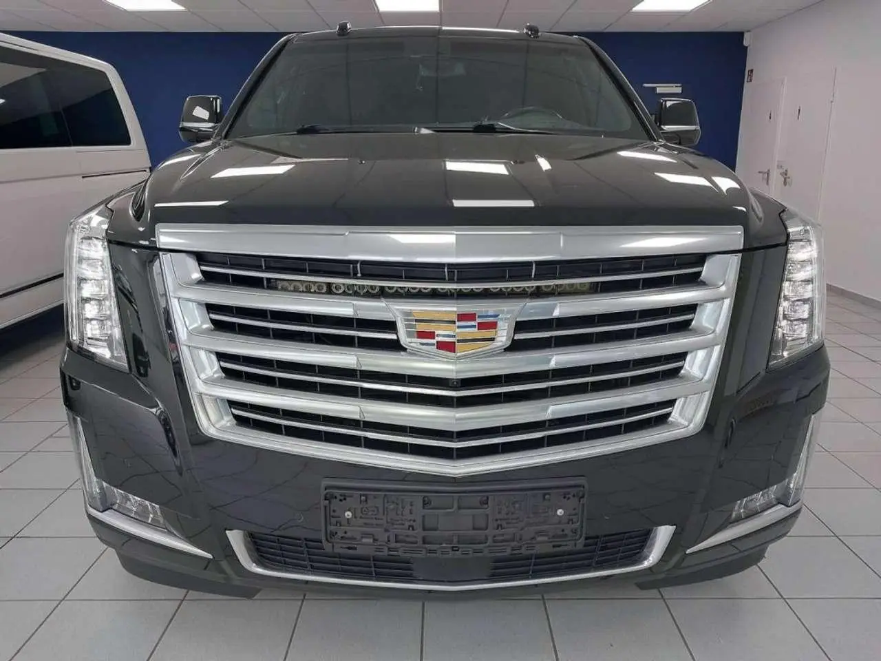 Photo 1 : Cadillac Escalade 2018 GPL