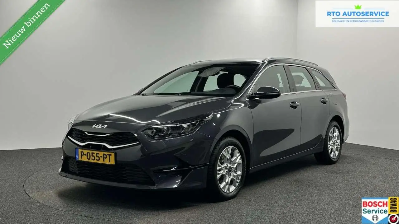 Photo 1 : Kia Ceed 2022 Petrol