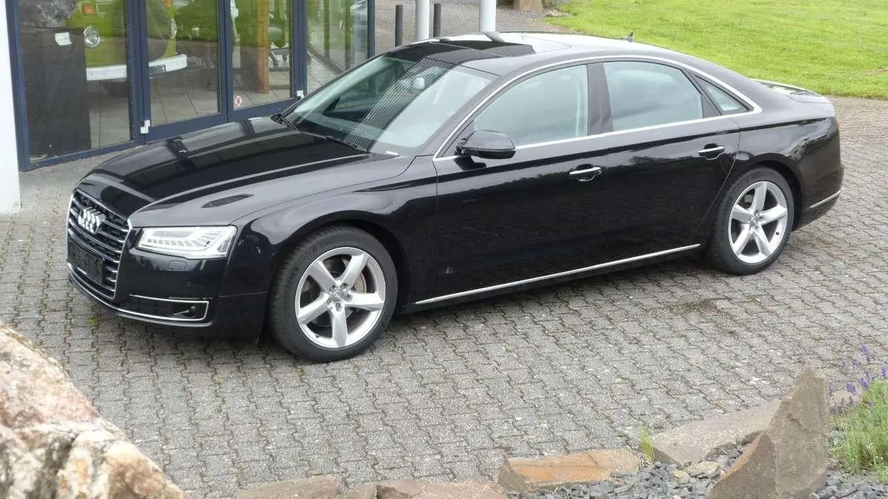 Photo 1 : Audi A8 2014 Diesel