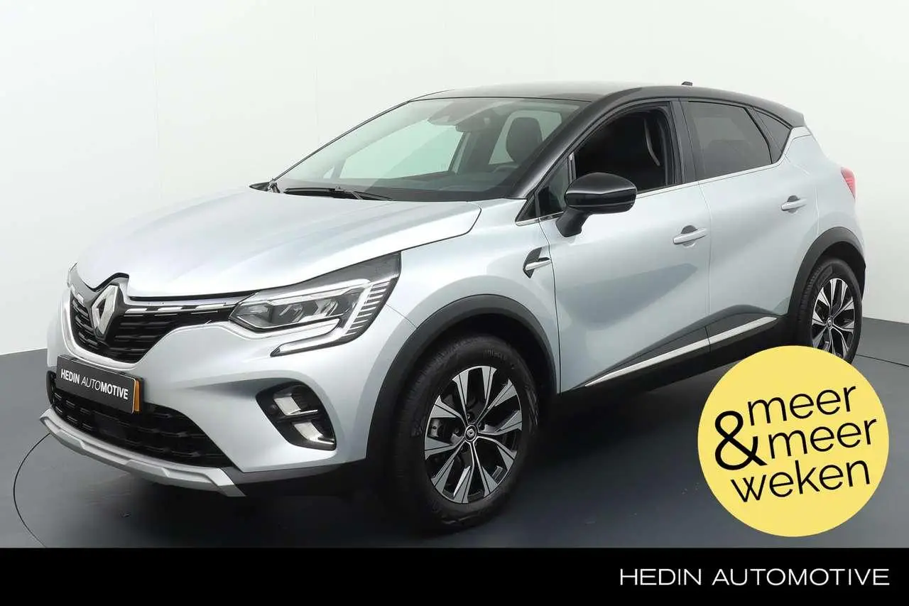 Photo 1 : Renault Captur 2023 Petrol