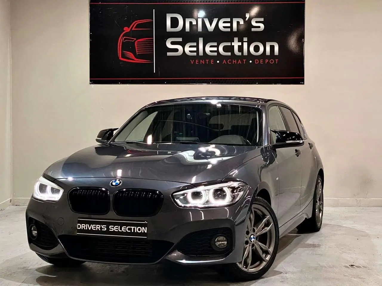 Photo 1 : Bmw Serie 1 2019 Diesel