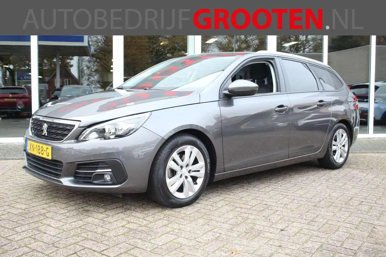 Photo 1 : Peugeot 308 2019 Petrol