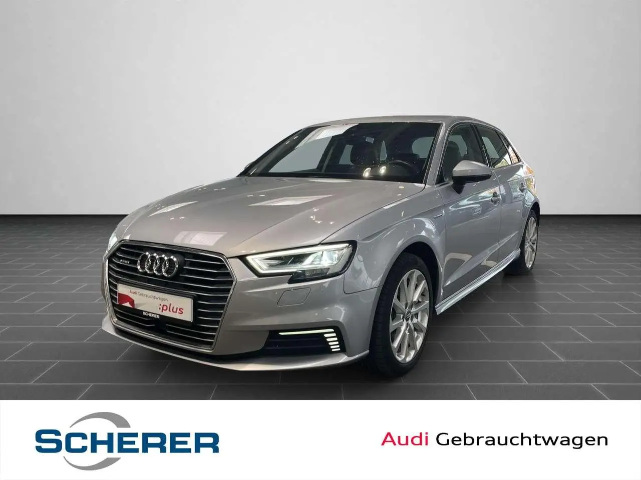 Photo 1 : Audi A3 2018 Hybrid