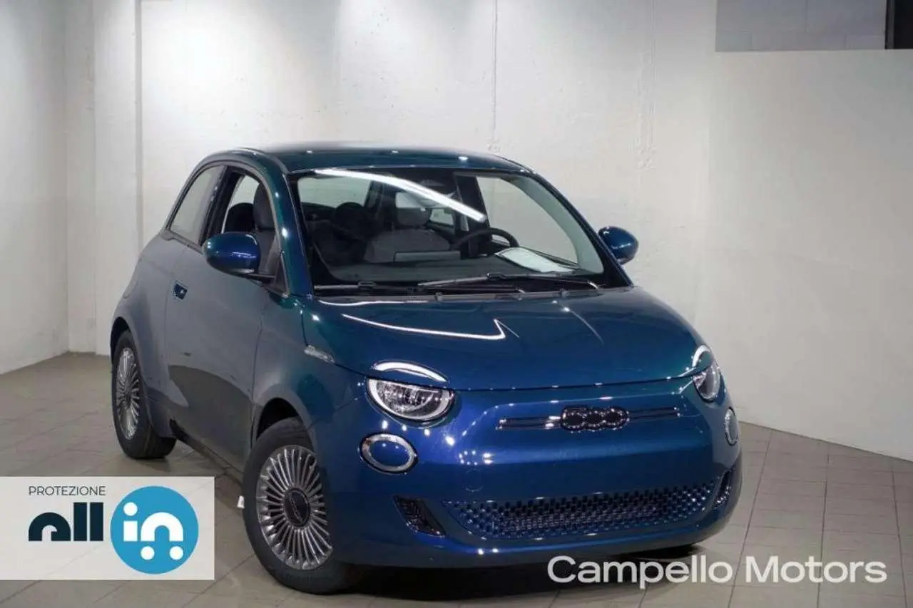 Photo 1 : Fiat 500 2023 Electric