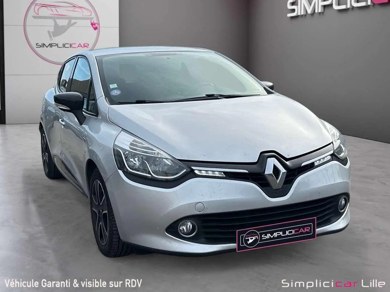 Photo 1 : Renault Clio 2015 Petrol