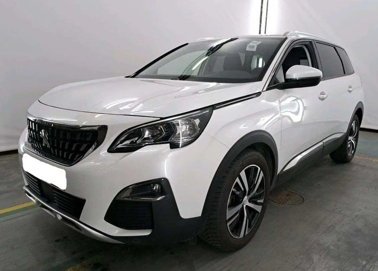 Photo 1 : Peugeot 5008 2020 Diesel