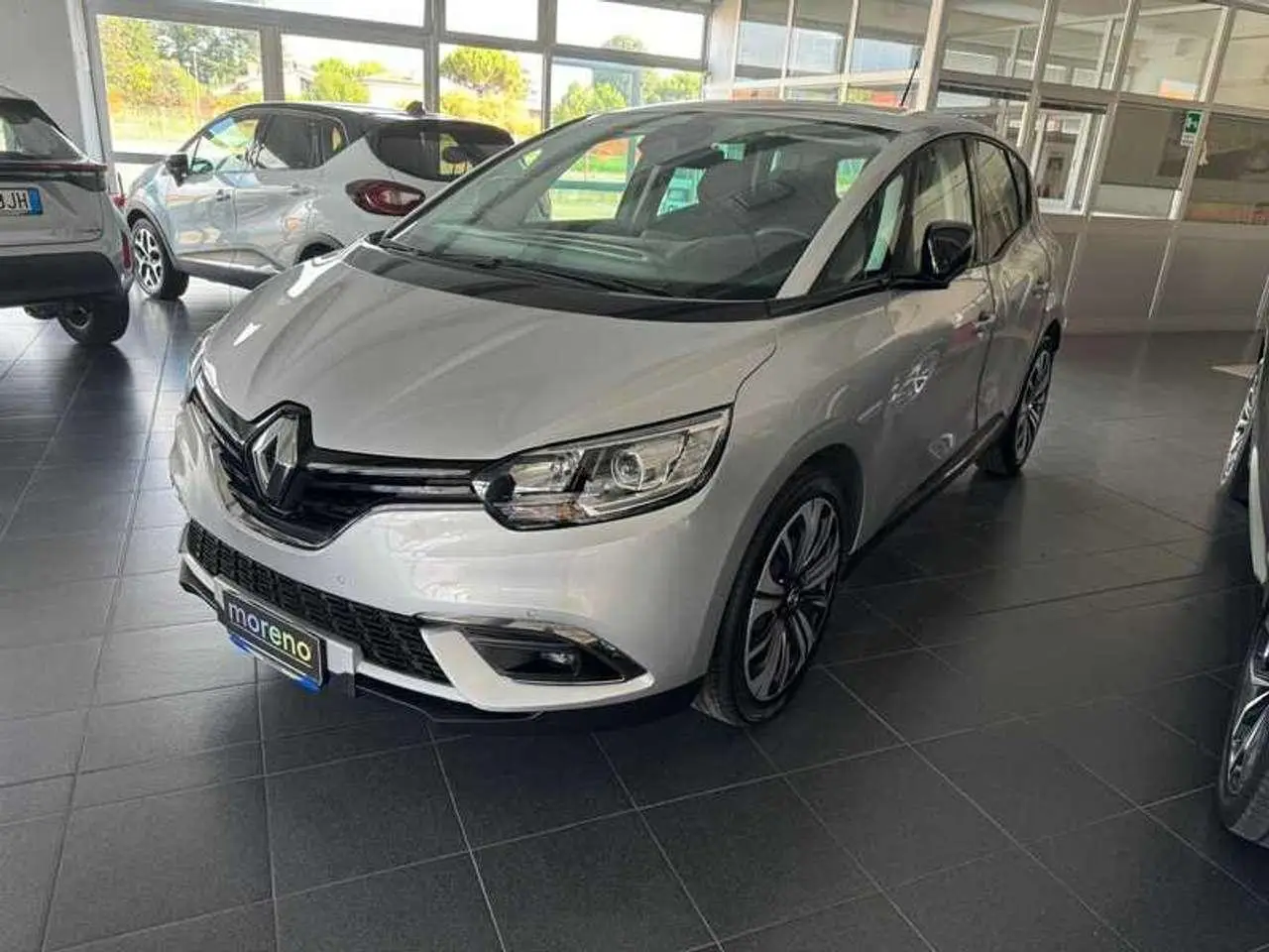 Photo 1 : Renault Scenic 2021 Essence