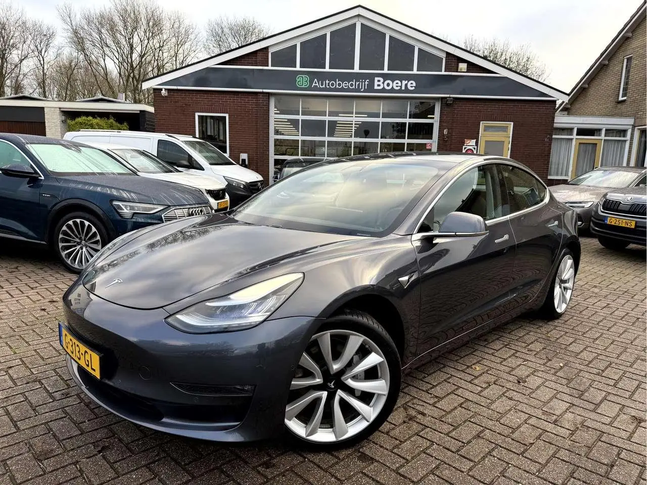 Photo 1 : Tesla Model 3 2019 Électrique