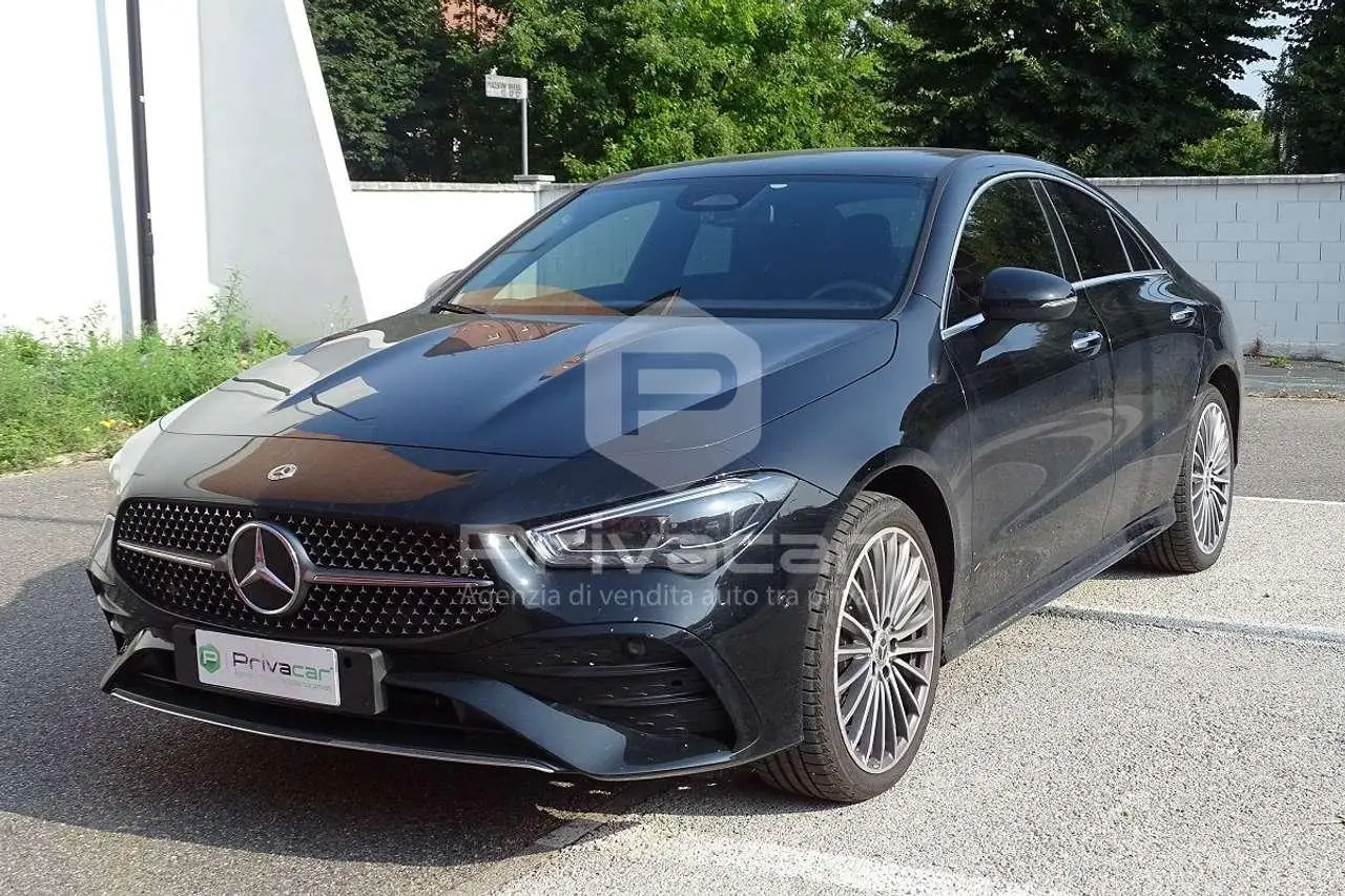 Photo 1 : Mercedes-benz Classe Cla 2023 Hybrid