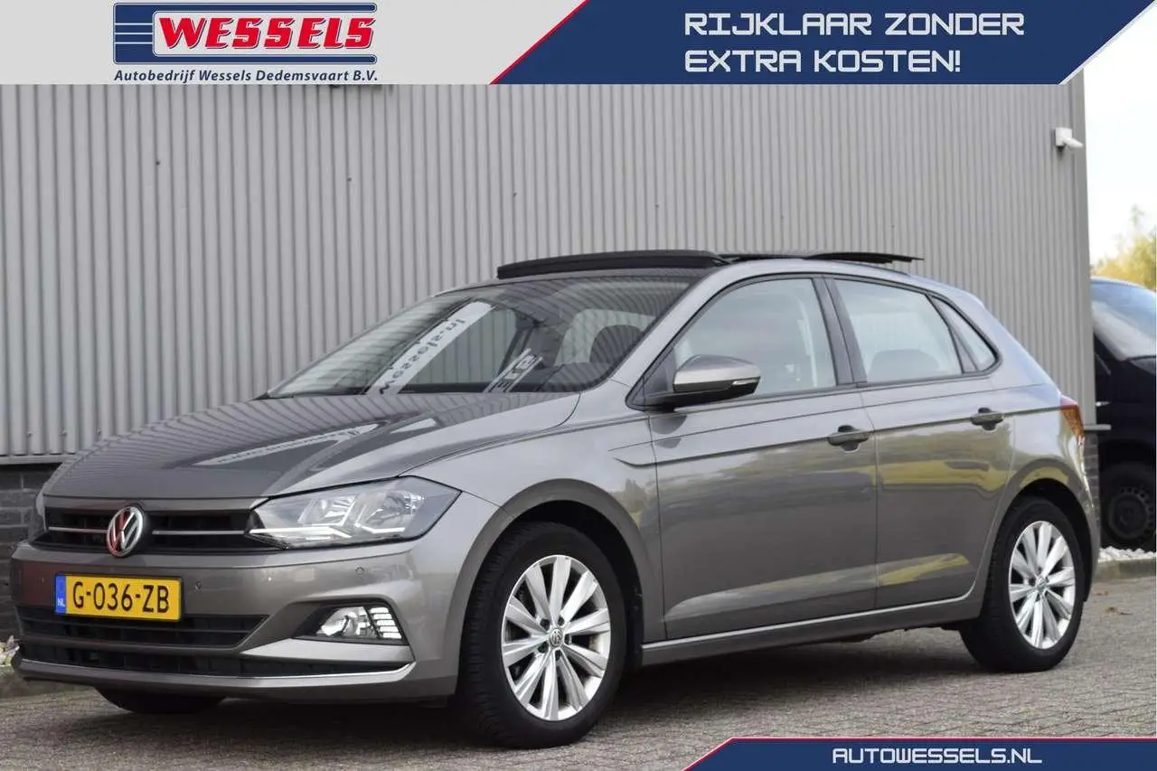 Photo 1 : Volkswagen Polo 2020 Petrol