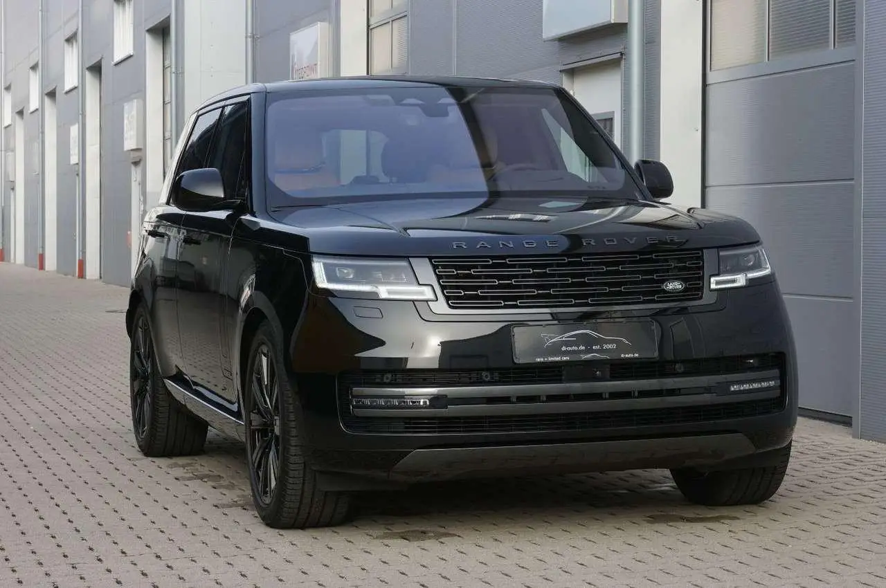 Photo 1 : Land Rover Range Rover 2024 Essence